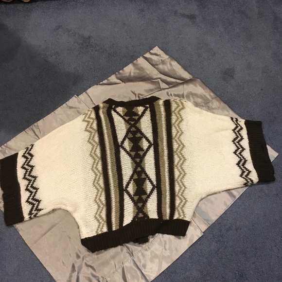 Sweater - Picture 3 of 3